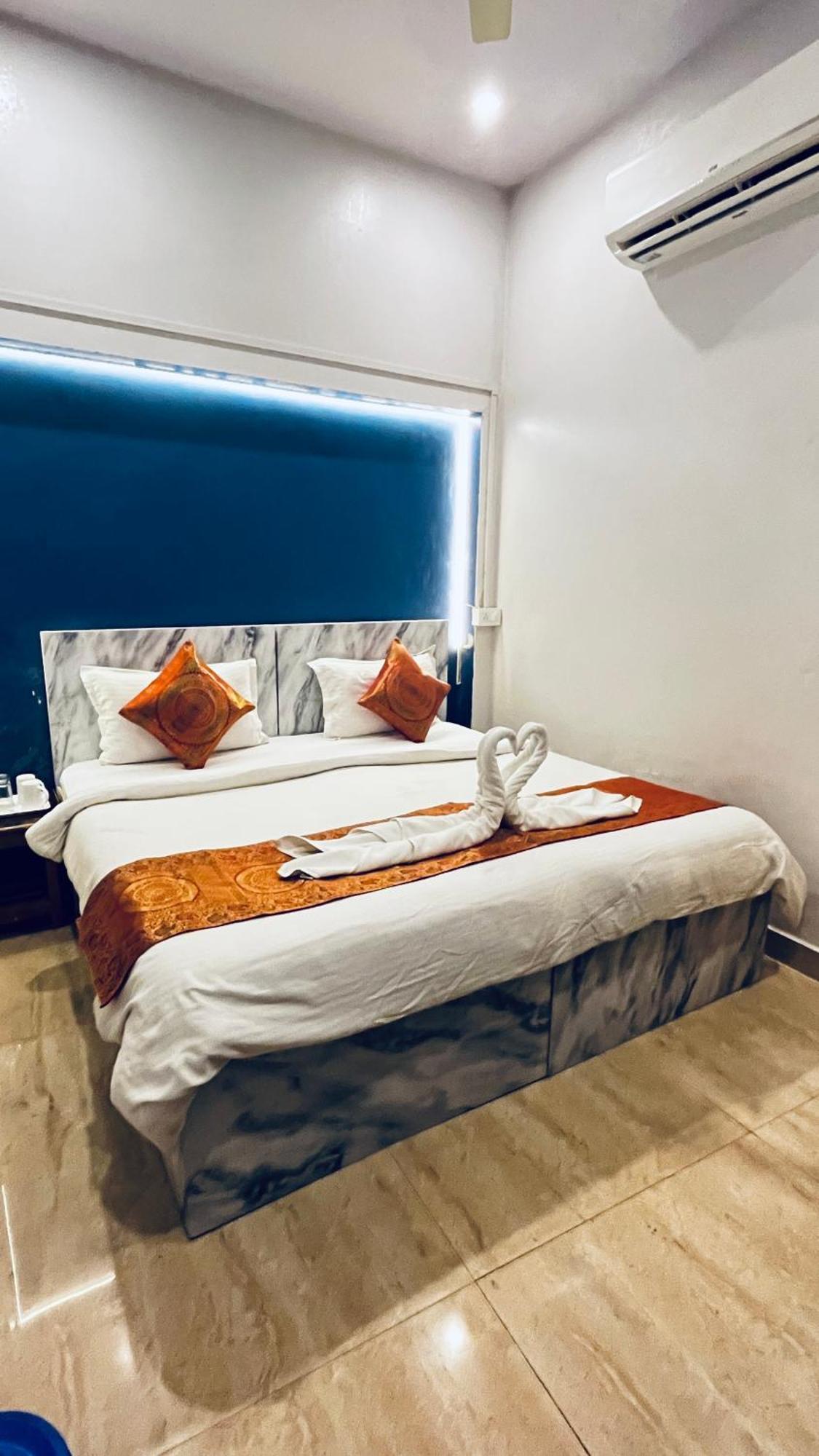 Hotel Vibe N Joy Varanasi Exterior foto