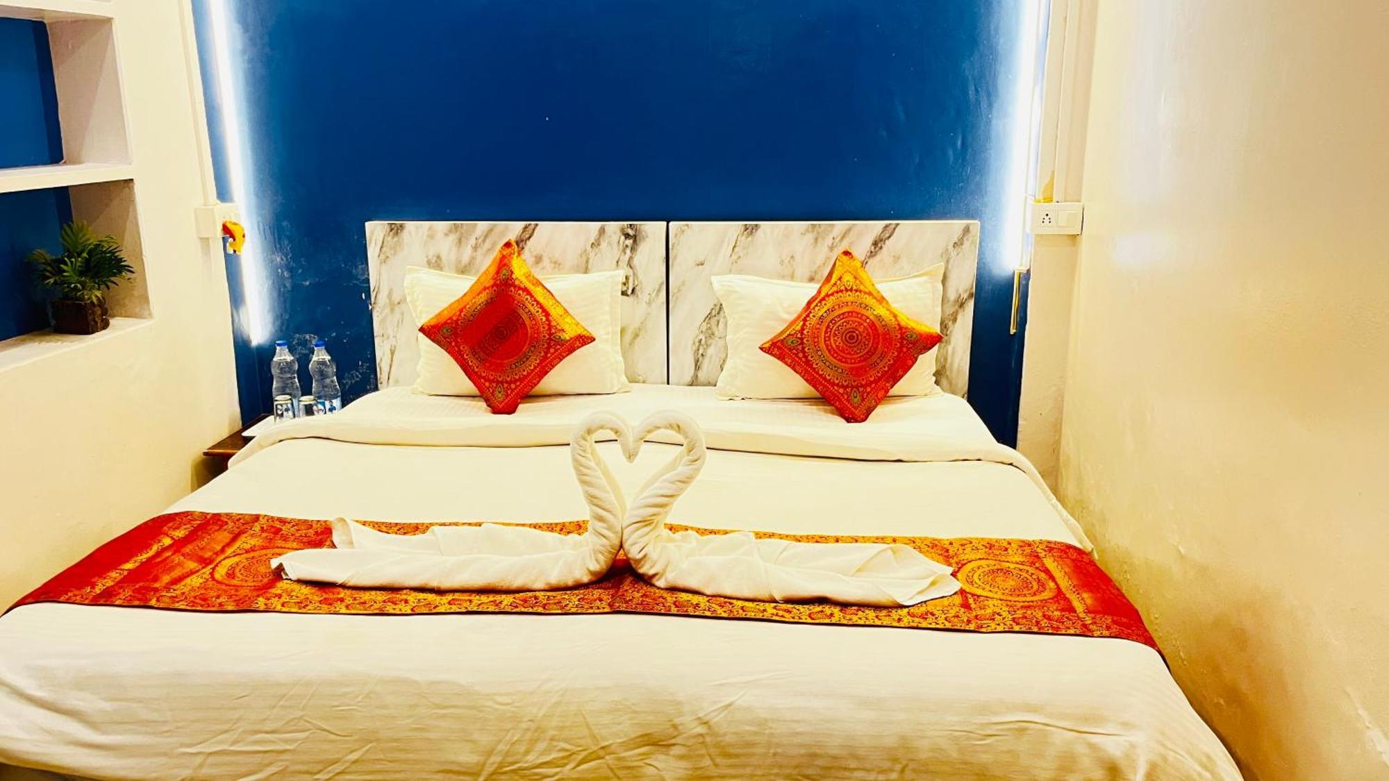 Hotel Vibe N Joy Varanasi Exterior foto