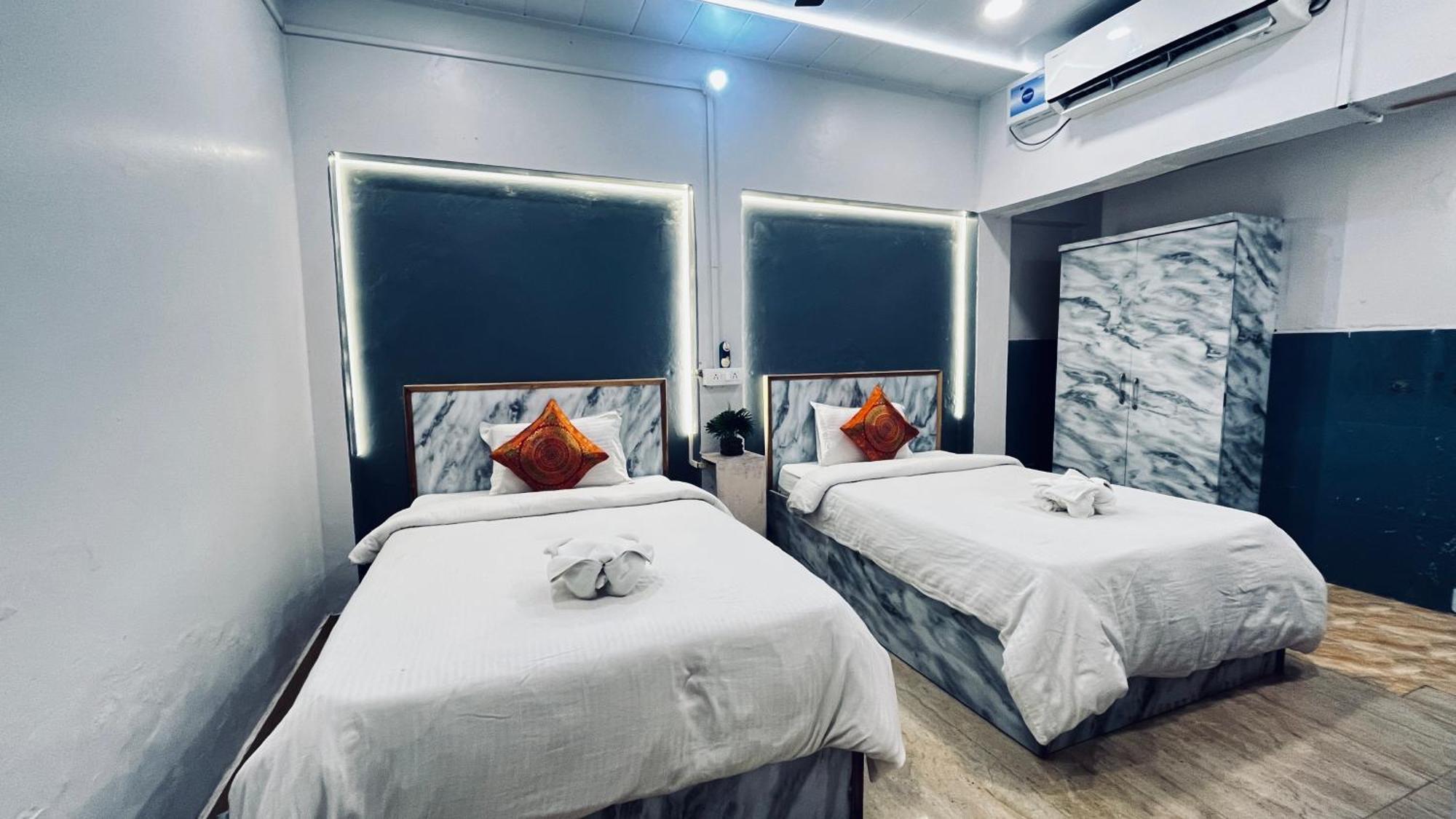 Hotel Vibe N Joy Varanasi Exterior foto